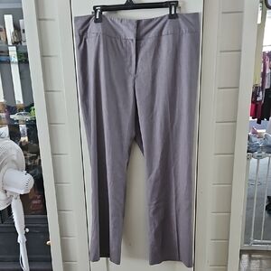 Della Spiga ITALY straight Leg Gray Trousers Waist 18.5 Rise 10.5 Inseam 28